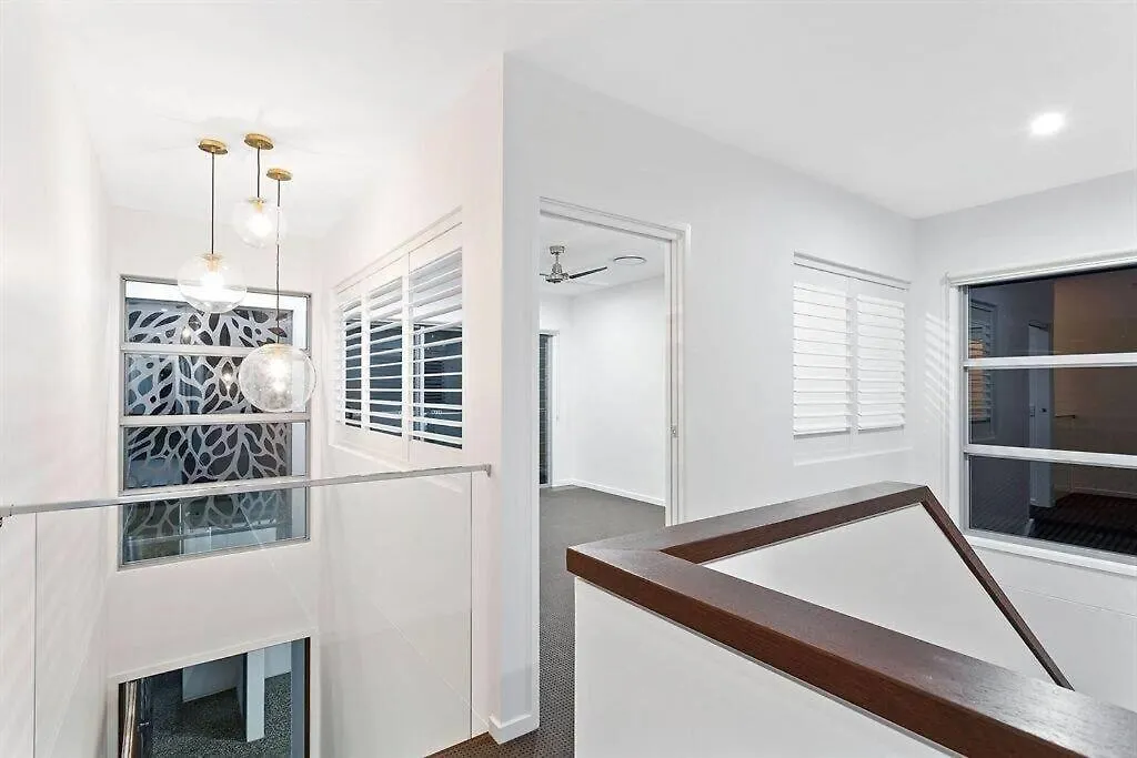 Villa Bliss At Surfers Paradise Gold Coast