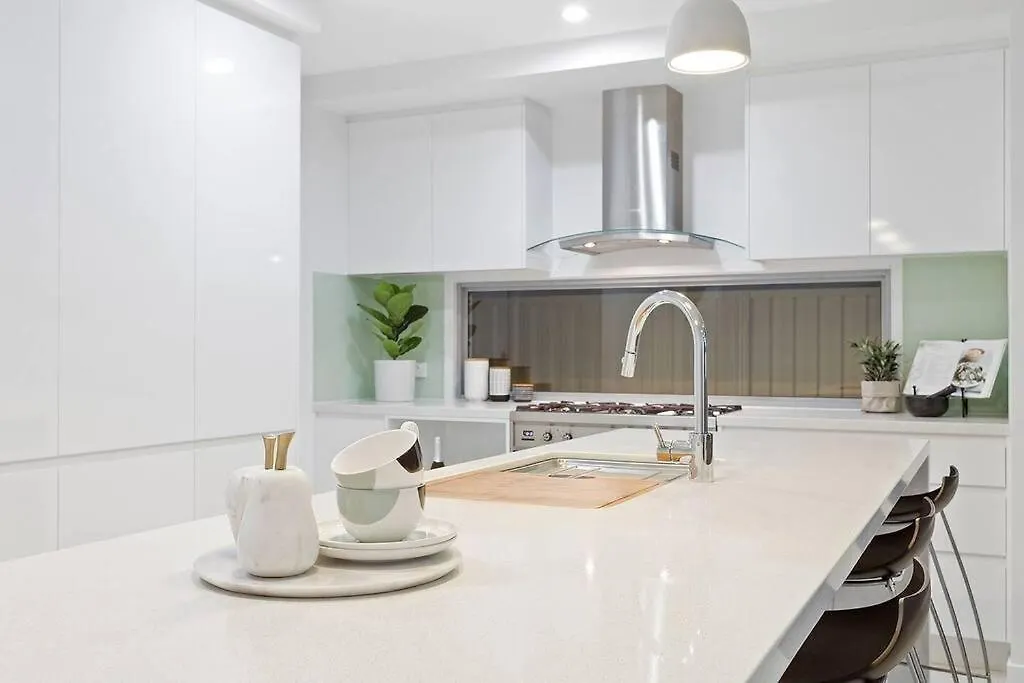 Villa Bliss At Surfers Paradise Gold Coast