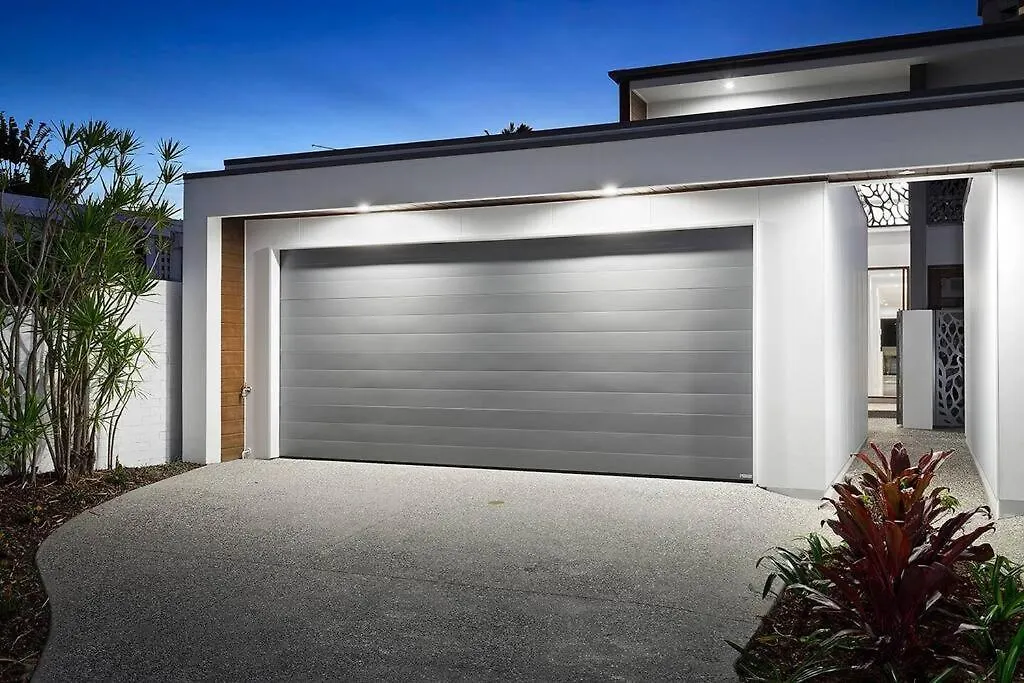 Bliss At Surfers Paradise Gold Coast Villa